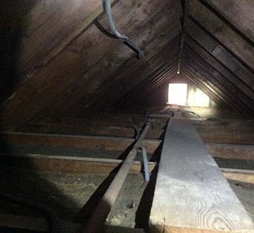 Sheboygan and Manitowoc WI Residential Home Inspection - Less than 4" of attic insulation