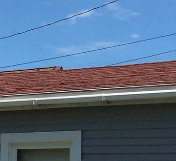 Sheboygan and Manitowoc WI Residential Home Inspection - Shingles are beyond the useful life